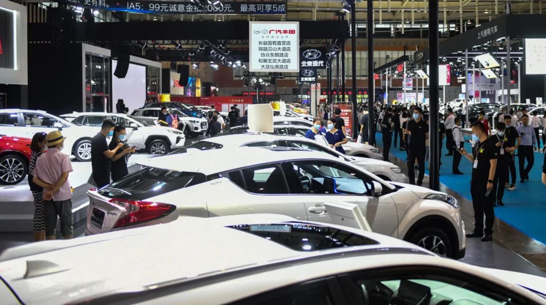 博览中心展览会,南京国际展览中心和博览中心区别