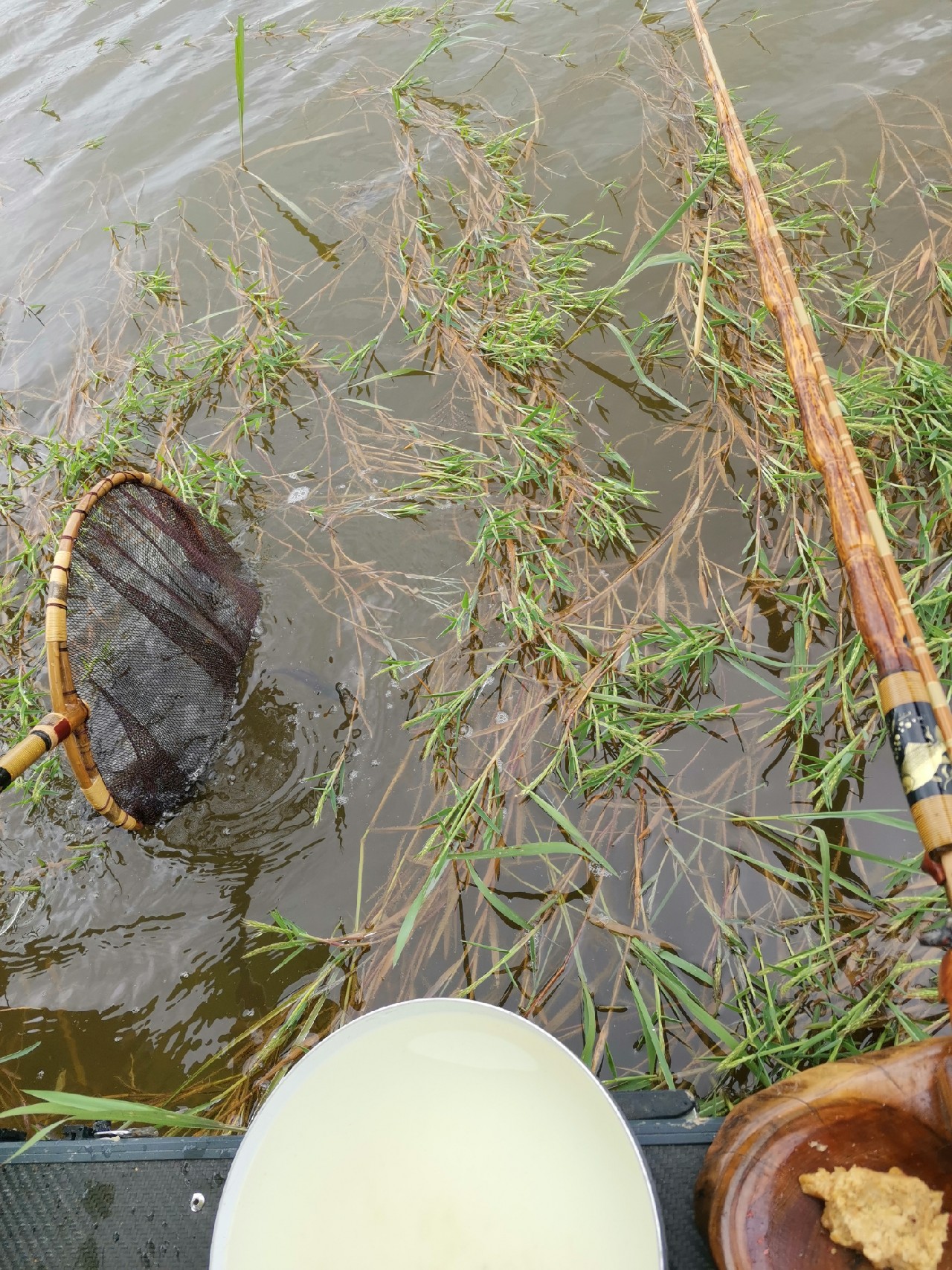 玩了多年的并继和碳素竿，总是在不断的折腾和寻找