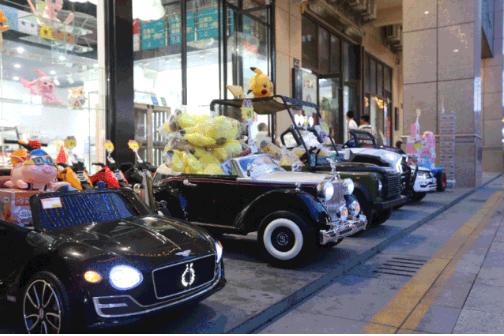 购物中心后备箱市集最新盘点 (testnight后备箱市集)