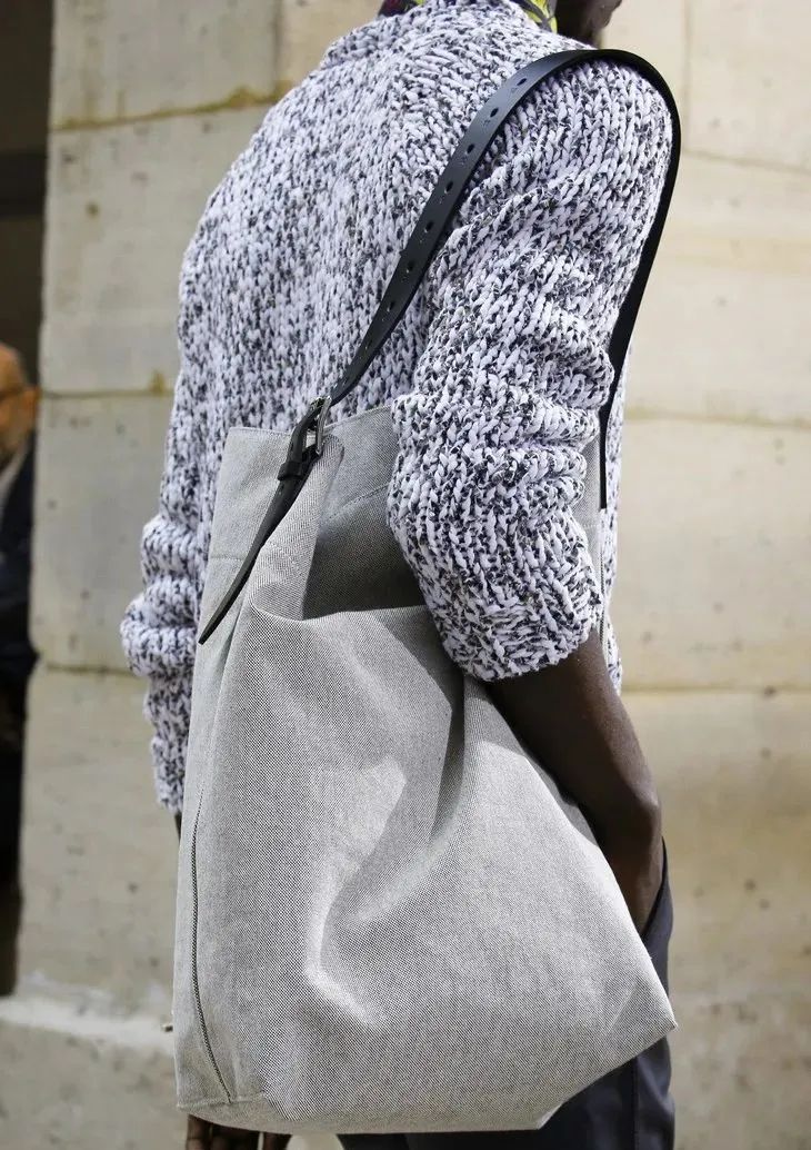 王漫妮同款包包帆布包搭配,王漫妮同款包拼接