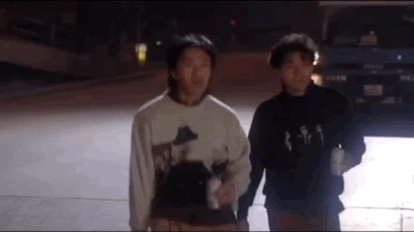 第一次去夜店酒吧，怎样装作经常去的样子？实用技能get→