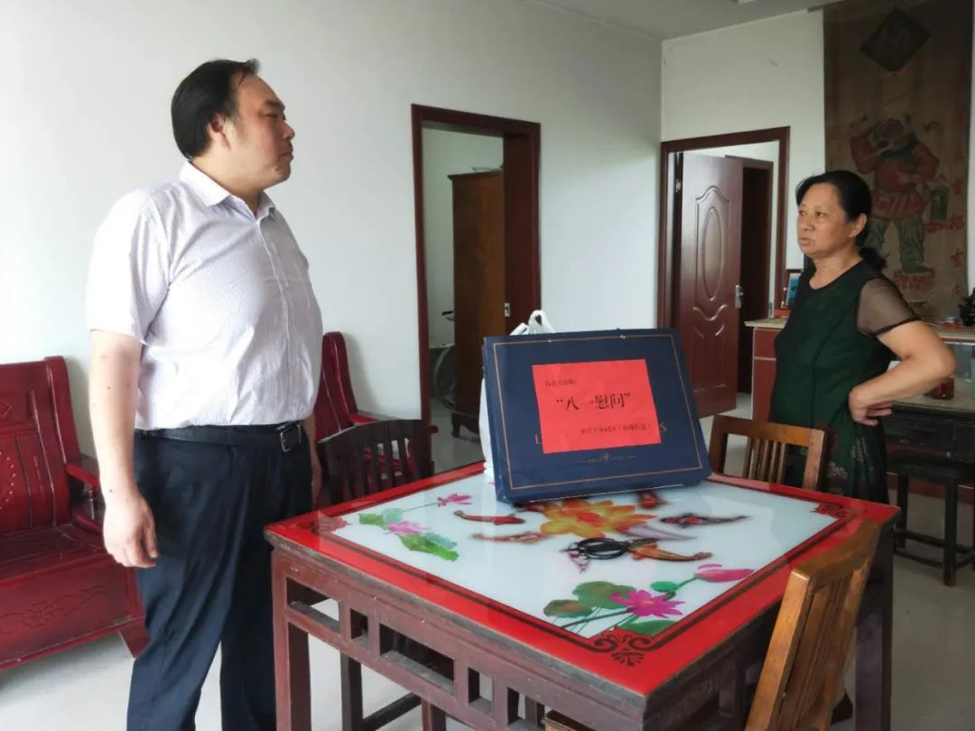 致敬老兵岁月静好,致敬老兵不忘初心牢记使命