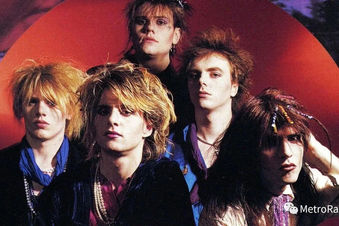 怎么着？我们威尔士乐队不要面子的吗？！|PluStar