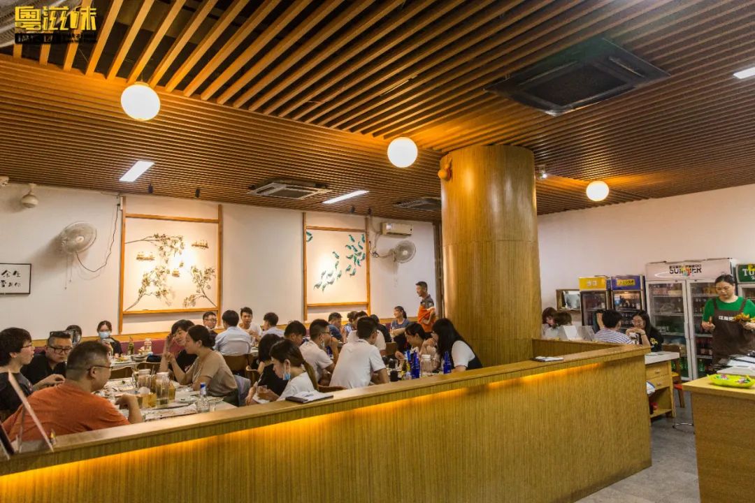 东北最火爆烧烤店,中国最火爆的东北烧烤店