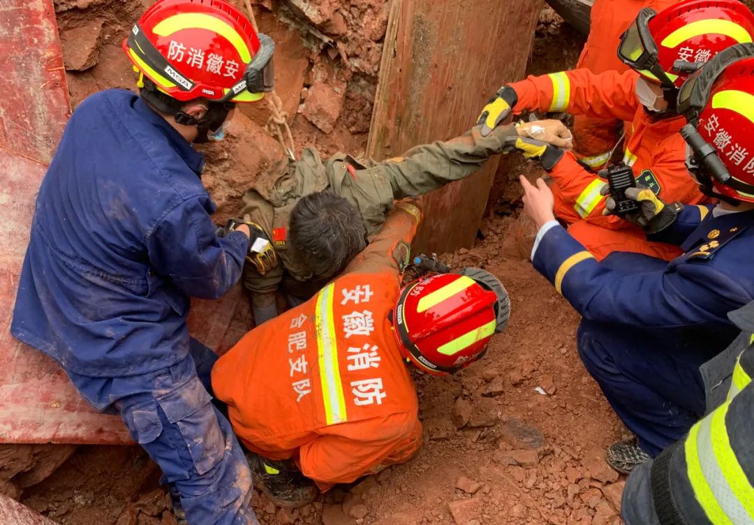 抗洪英雄陈陆一路走好,抗洪英雄陈陆烈士