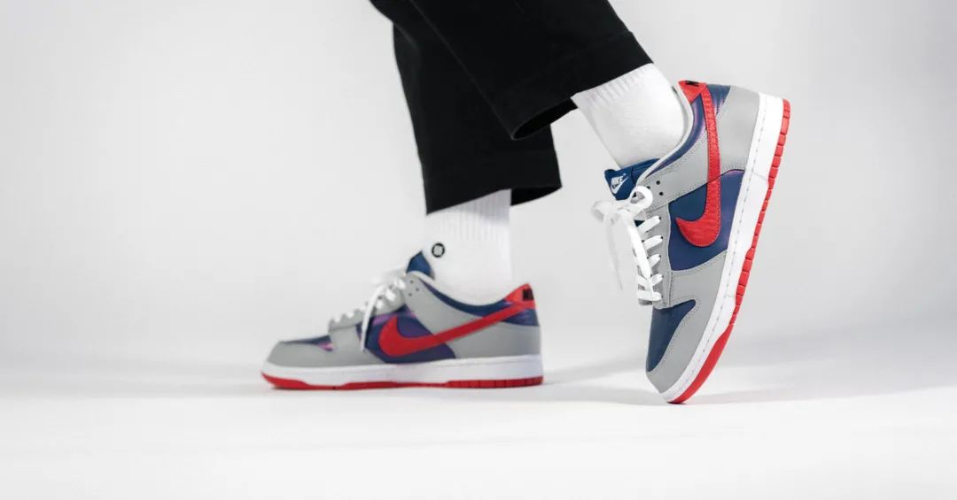 王一博手办乐高鞋,王一博同款鞋dunk黄蓝