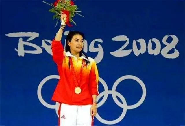 奚梦瑶自曝生活迁就何猷君,奚梦瑶哪一年跟何猷君在一起