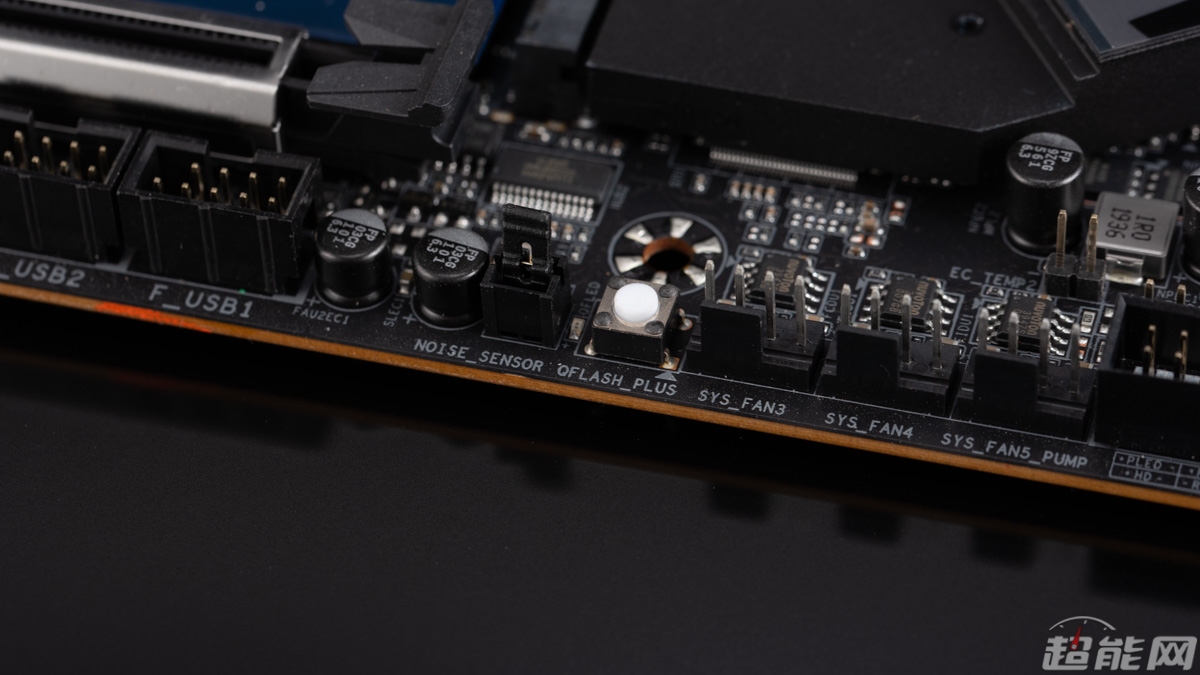 技嘉z490gamingx主板评测,技嘉z490aorusmaster详细评测