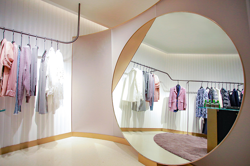 今日消费资讯：MITHRIDATE在北京侨福芳草地开出精品店、《刺客信条：王朝》今天开始连载