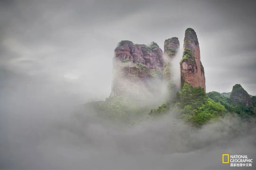 江郎山，刺破天