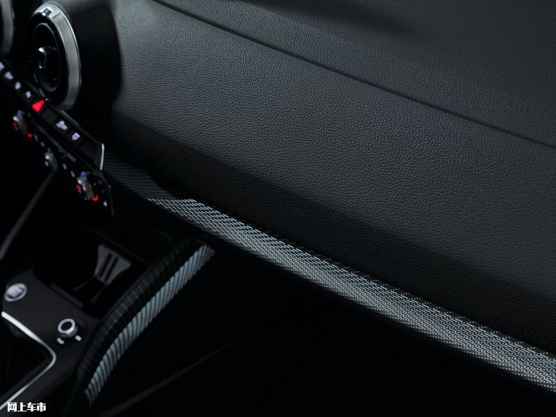 奥迪q22022款大改款价格,奥迪q2报价及图片2023款