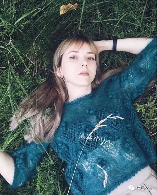 马海毛镂空套头衫编织,圆领长袖晕染彩绘马海毛套头衫