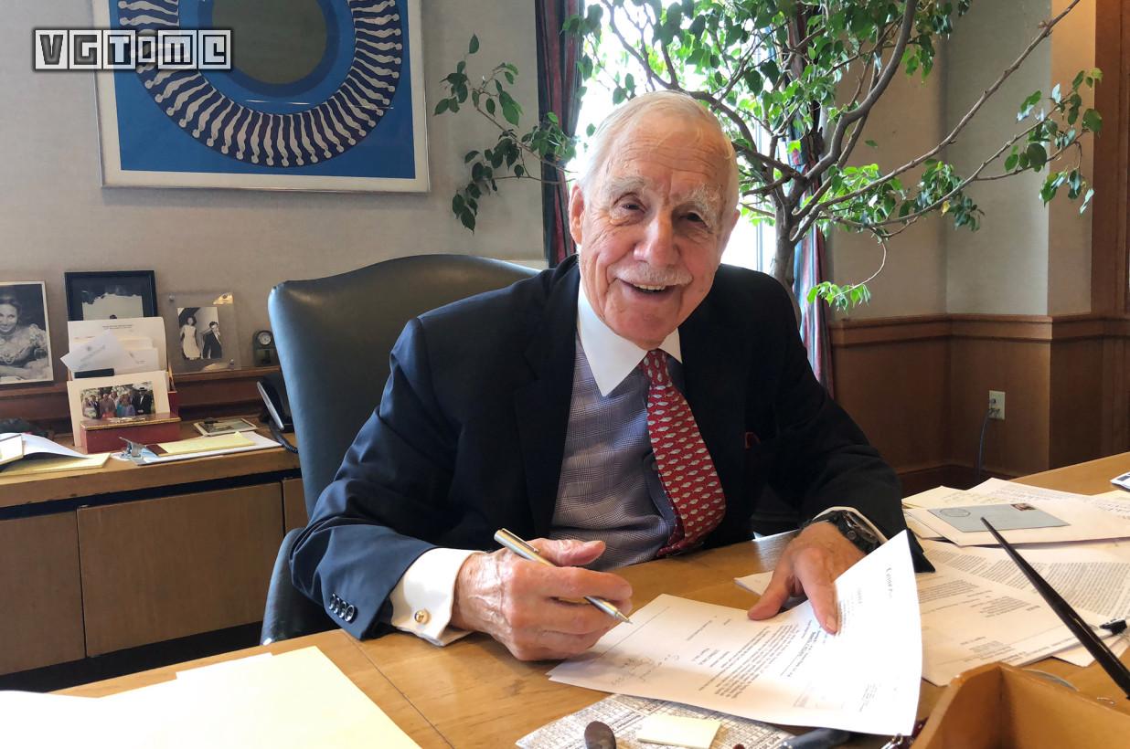 金刚大战喜羊羊,金刚大战雷霆战士