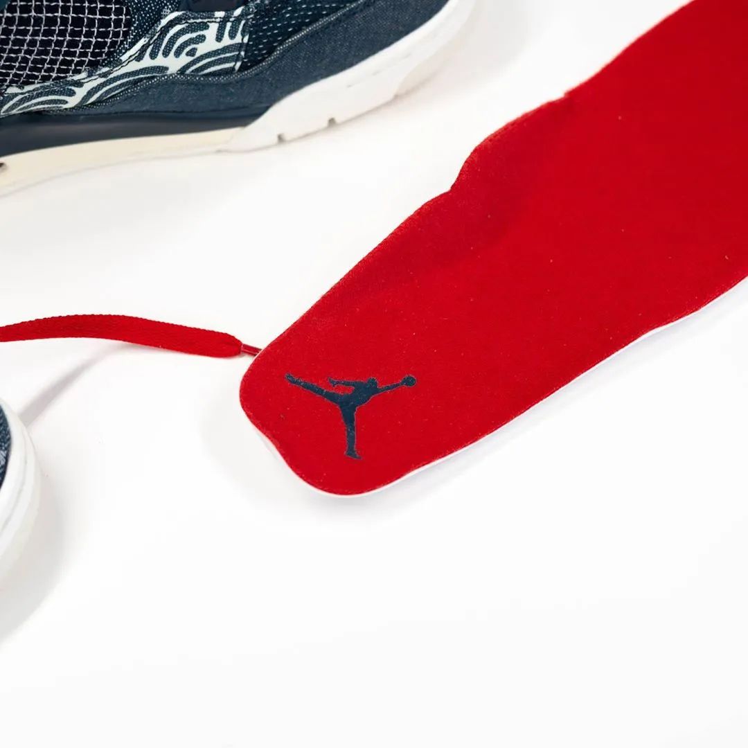 aj4上脚最好看的配色,aj4细节黑棕