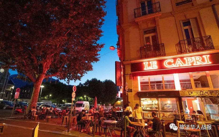 法国日增7071例！28个省划归红色！反口罩抗议愈演愈烈，隔离期还要缩短