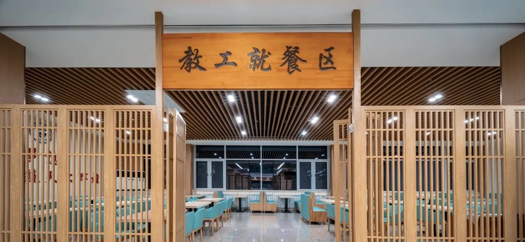 大型食堂装修,食堂重新装修改造翻新