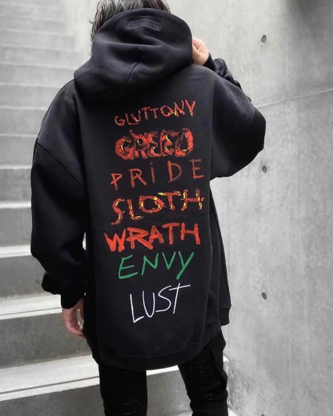 男朋友寄的包裹里的信,男朋友寄的包裹礼物