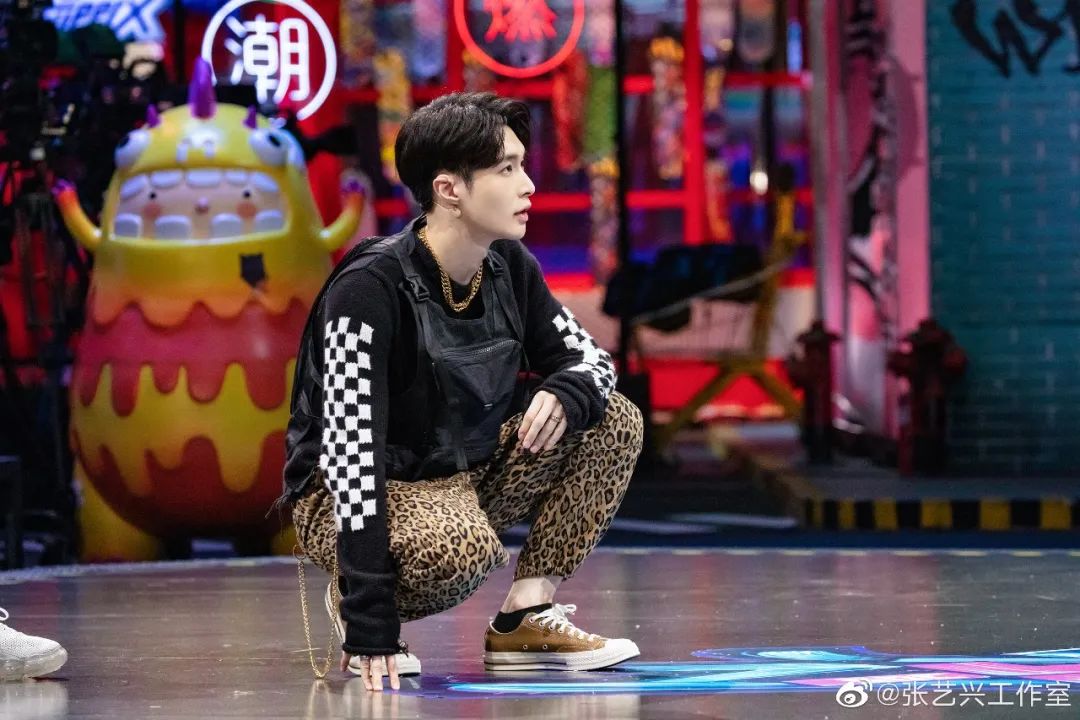 四位队长谁最懂街舞,街舞第三季总决赛4位队长跳舞