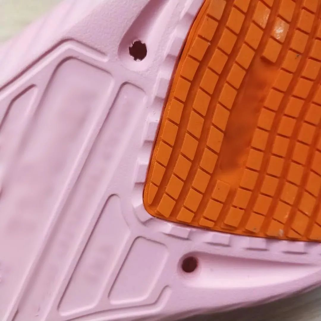 男明星家中滑倒意外身亡，防滑措施怎么做才够安全？