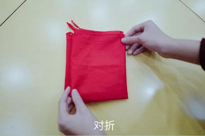 队徽改字,少先队队徽的改变