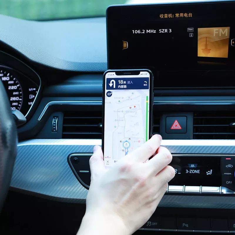 这个中国团队做了款手机支架，在外网7天卖了25万美元