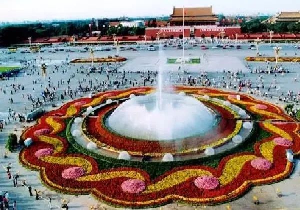 天安门广场花坛里的美景,有一种美叫天安门广场国庆花坛