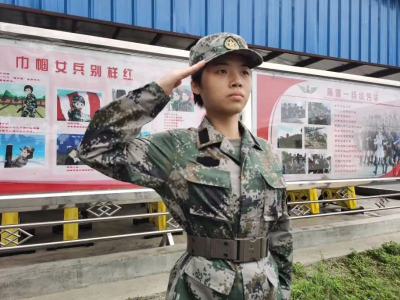 半个月一个女孩的变化,半个月时间女生容貌能变化吗