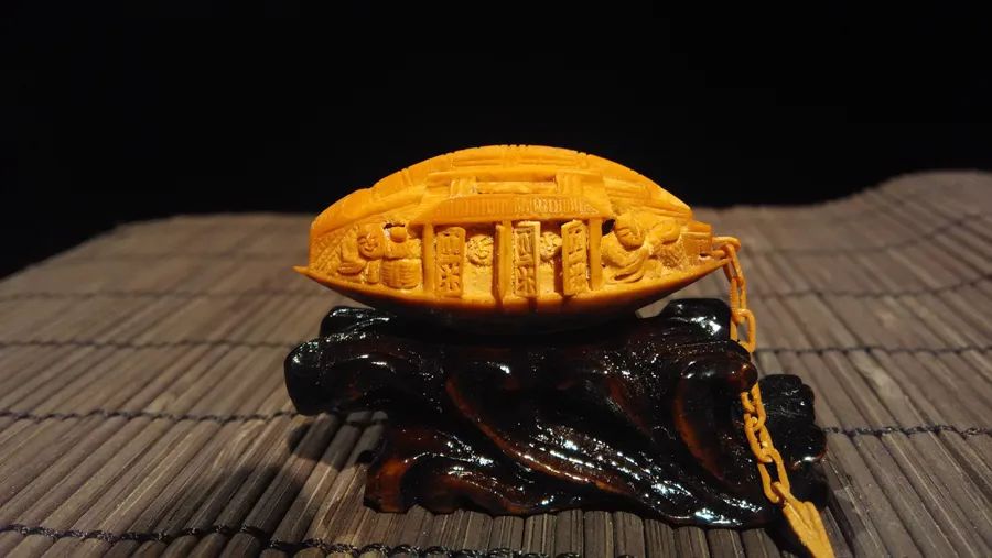 正是增城乌榄飘香时！一起去打榄、吃榄、看榄雕......