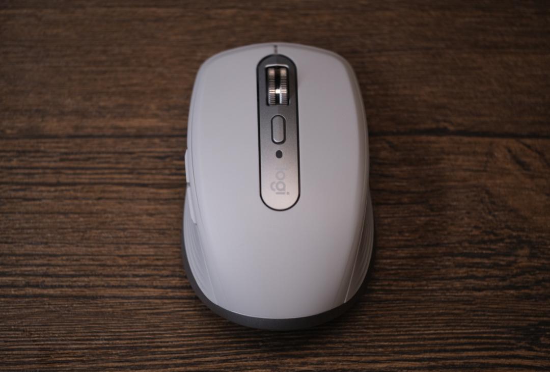 罗技mxanywhere3滚轮左右晃动,罗技mxanywhere3鼠标mac版区别