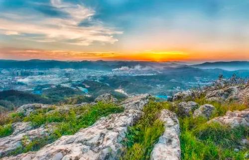 重阳关爱老人暖人心,重阳节陪伴是最好的孝心