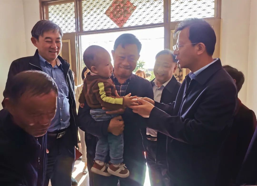 爱的陪伴不缺席图片,爱的陪伴从不缺席