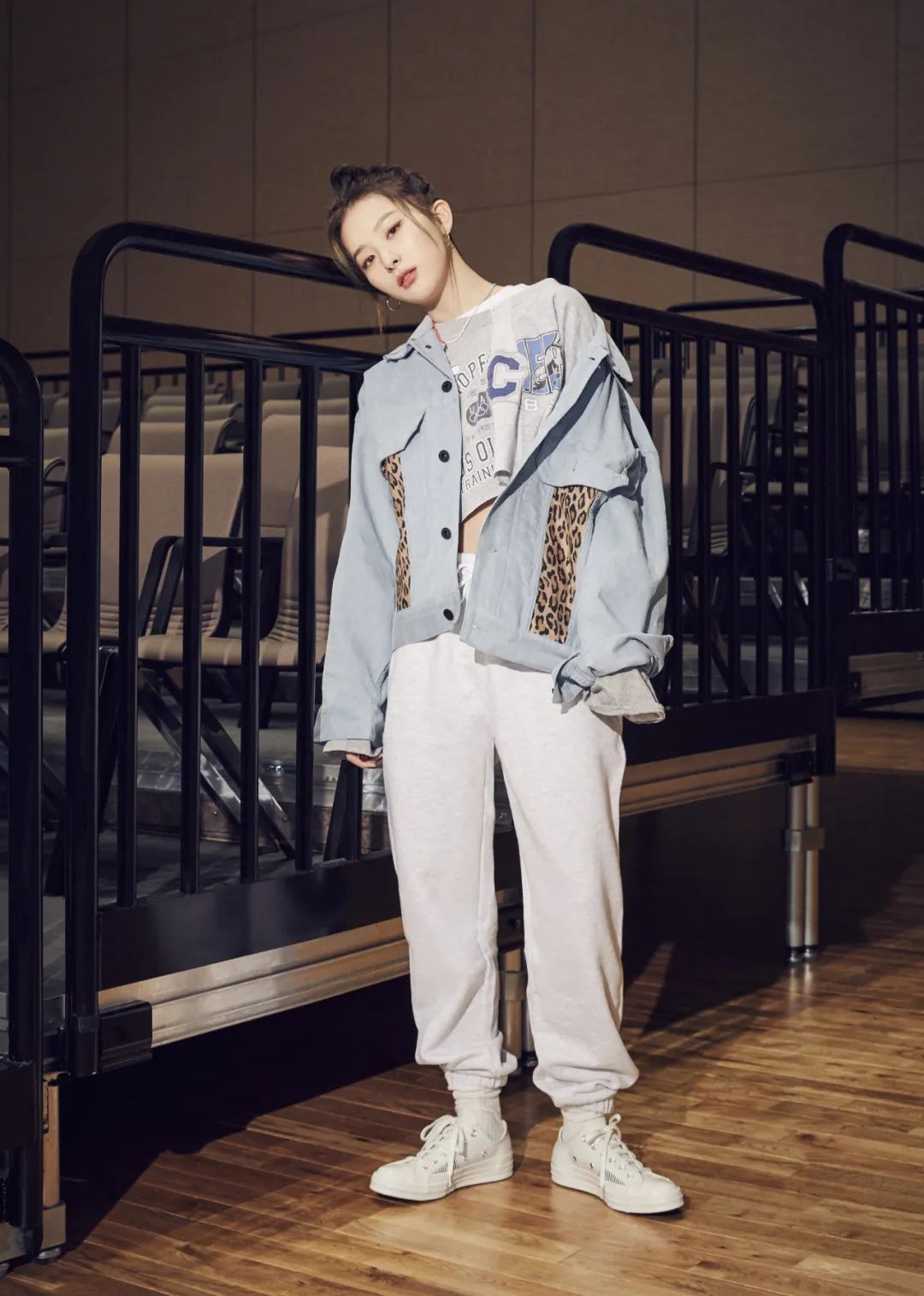 姜涩琪irene视频,姜涩琪irene小分队真人秀