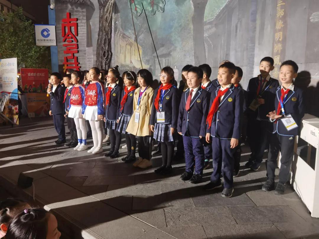 又暖又酷！为了远方的他们，成都娃自办公益音乐会