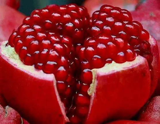 “唇膏买错会致癌！”：选东西，一定要看成分