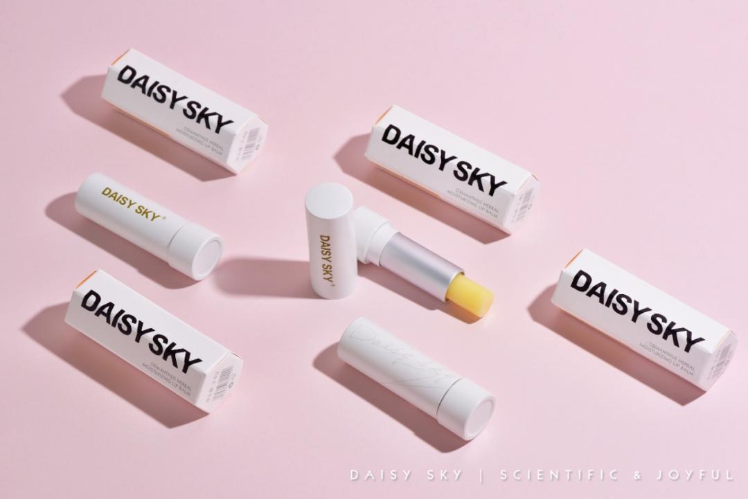 不合格的润唇膏致癌,唇膏选不对有致癌风险