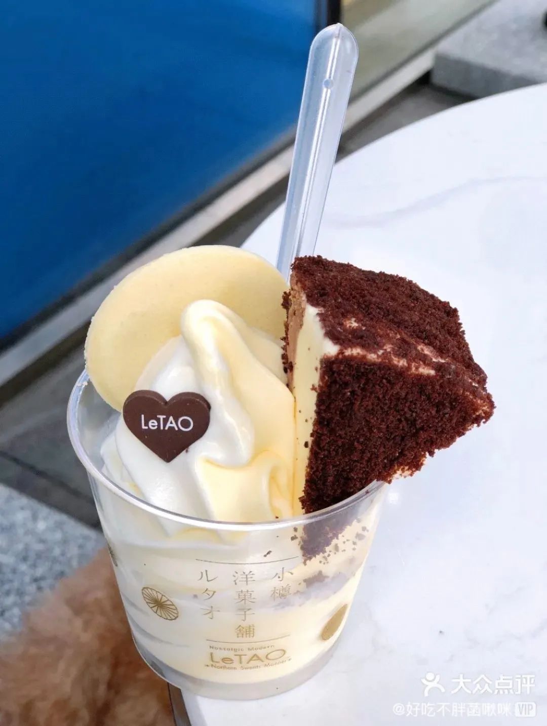 日本空运芝士蛋糕、28元超值特调咖啡...老牌美味or新晋网红，谁会狙中成都人的甜品胃？