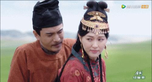 唐嫣再扮紫萱肉眼打碎角色滤镜,唐嫣时隔11年再扮紫萱冻龄美貌