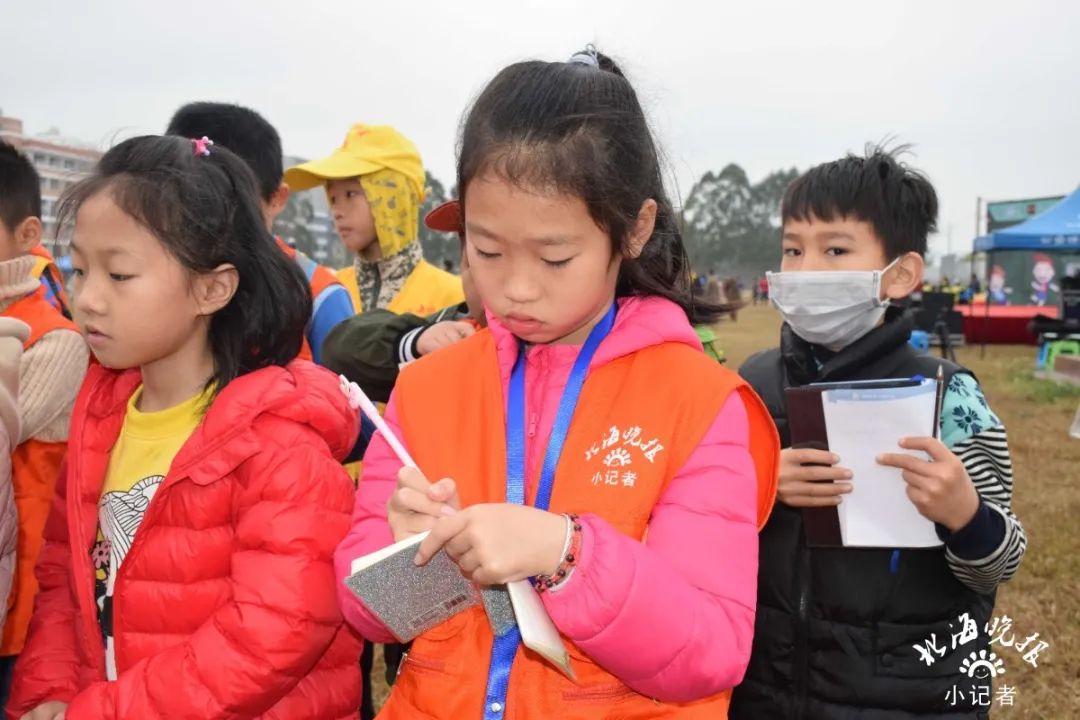 嘿!2021年晚报小记者纳新啦~价值798元的摄影卡免费送哦!