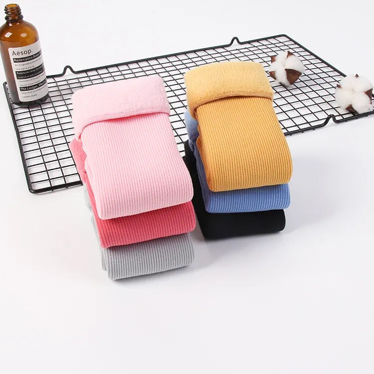 踩在脚下的暖宝宝？穿上1秒暖5℃的雪地袜，循环锁温，透气不臭脚