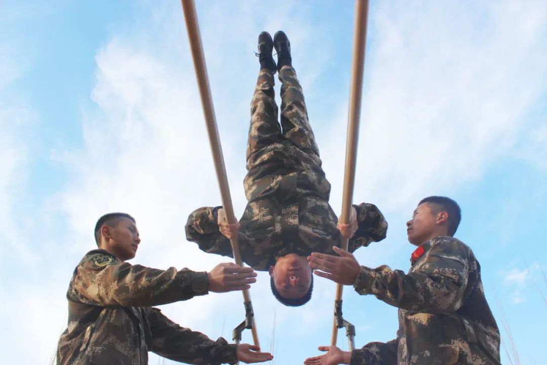 健身能量激活训练,健身瞬间提升力量的补剂