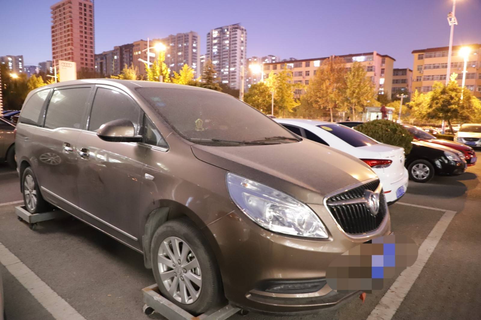 新车4s店一直修不好可以退车吗,4s店购买的新车出问题可以退换吗