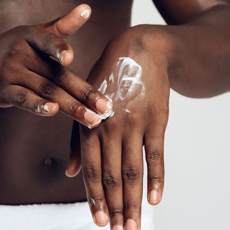 健身老茧剪了还长的原理,健身老茧破了个小口怎么处理