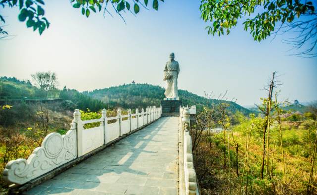 读万卷书行万里路畅游书海,读万卷书行万里路研学视频