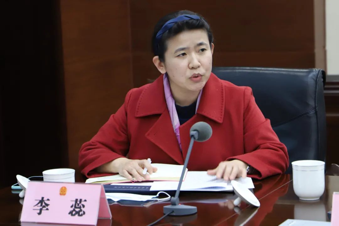 东营中院召开律师座谈会