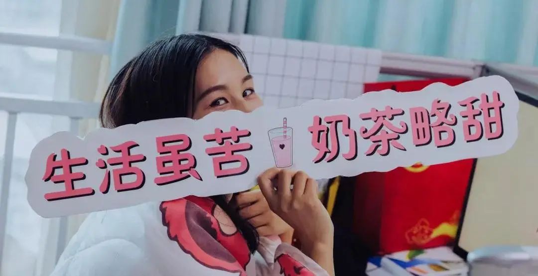 嗨爆全城！看神秘女星！乘免费直升机！这家商场周年庆福利大派送啦