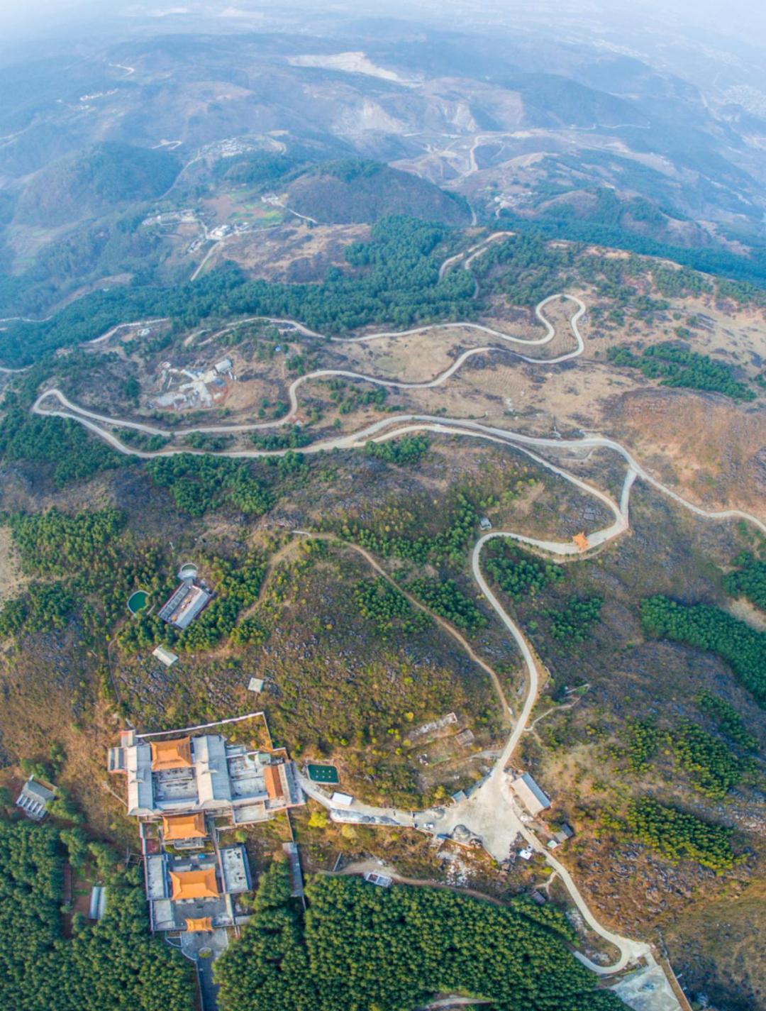 宝鼎寺夜晚,宝鼎寺里面有什么
