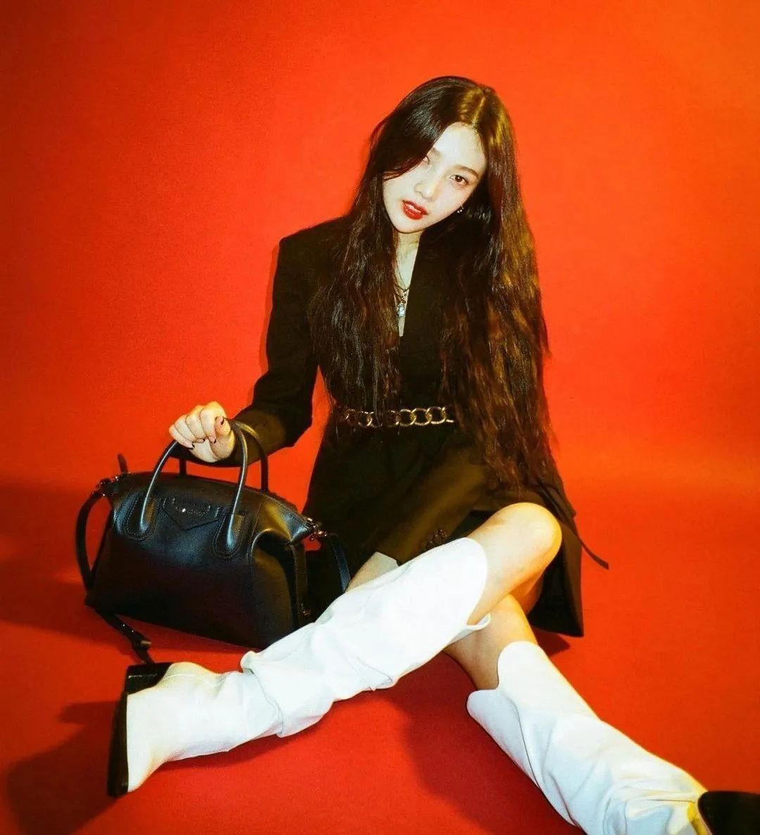 泫雅朴秀荣裴珠泫,泫雅腿围