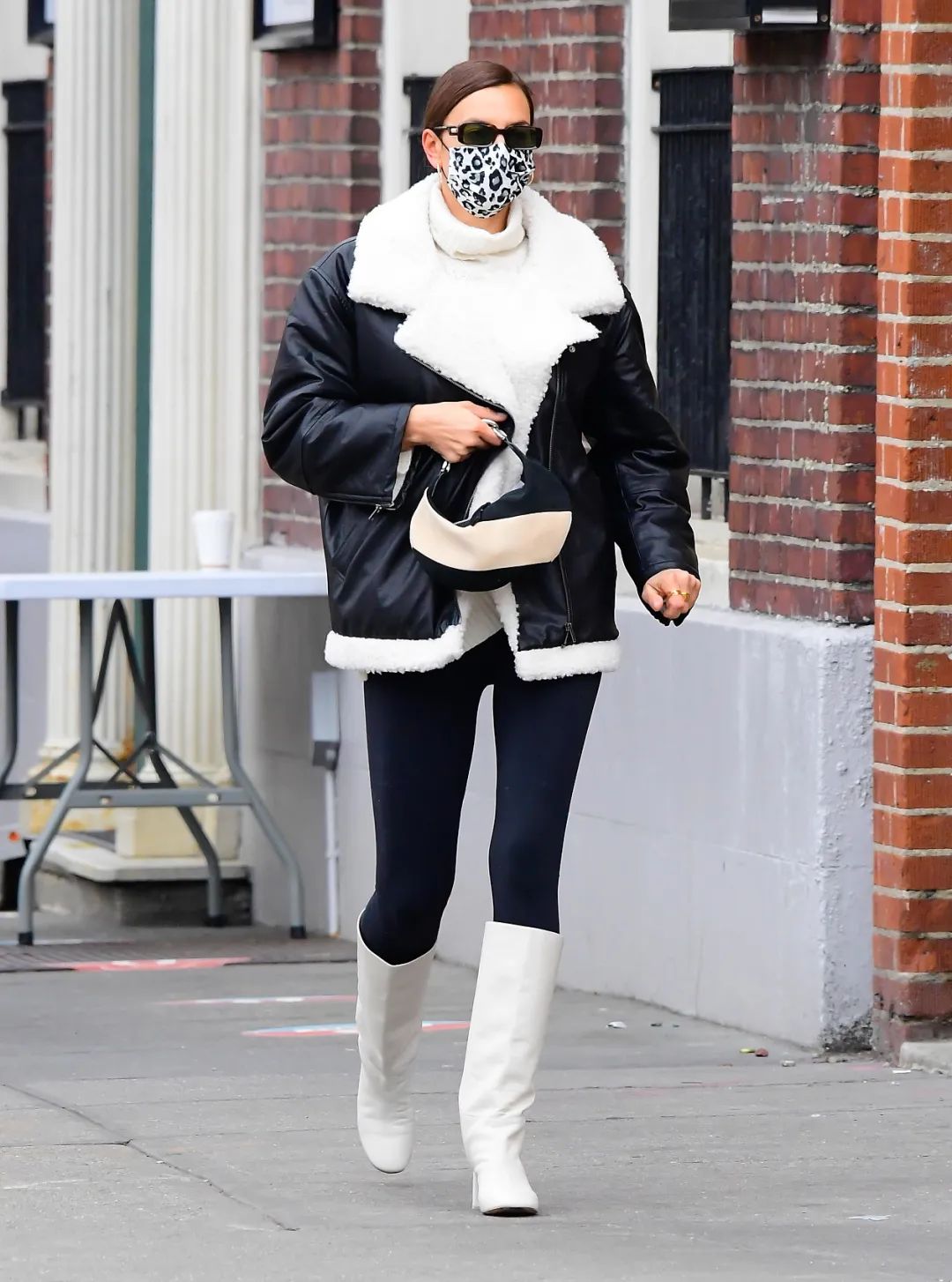 羊羔绒外套很丑的搭配,羊羔毛外套穿搭高级感