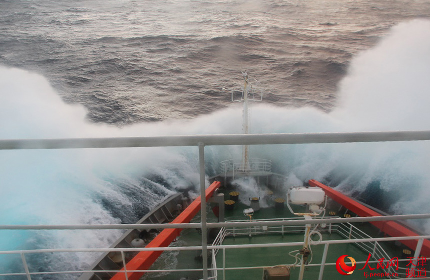 青年学子努力奋斗,青年学子志在四方追梦