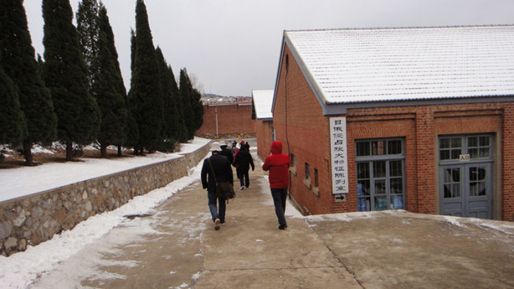 今天，了解关爱共同抗“癫”